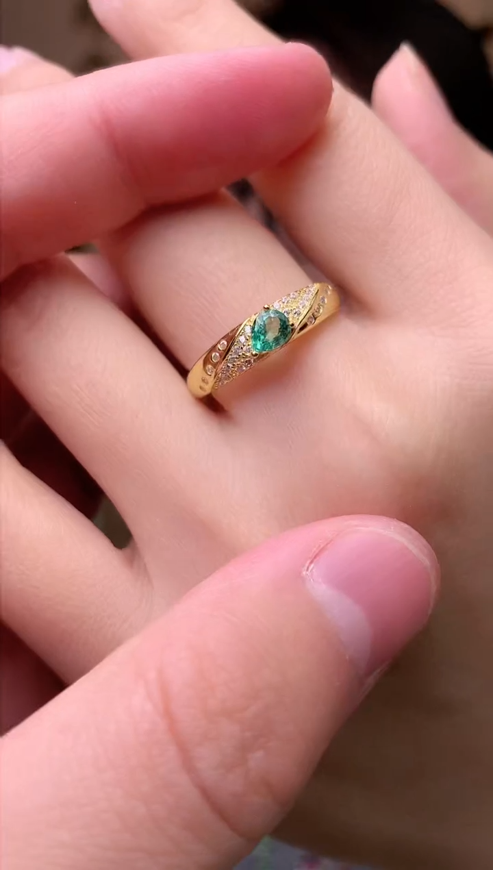 【闪购商品】祖母绿戒指银S925镶嵌戒指