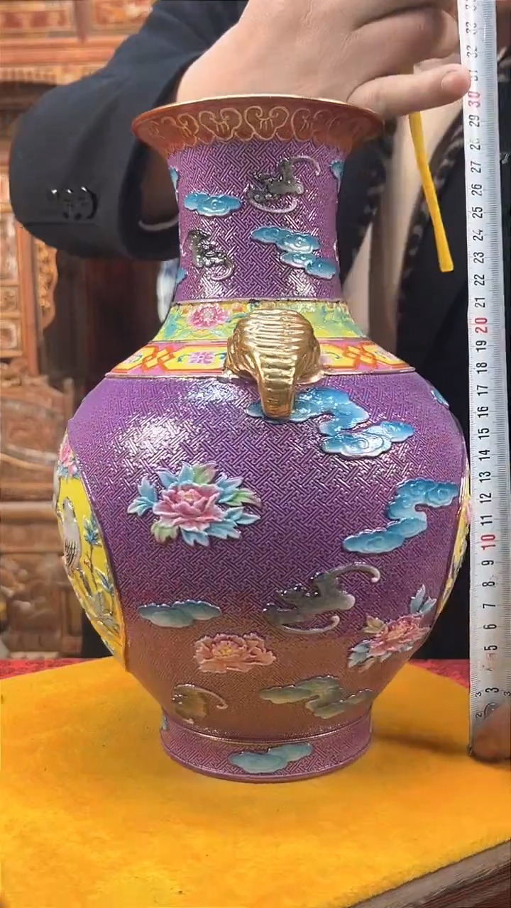 【闪购商品】瓷片221F现代工艺品一个