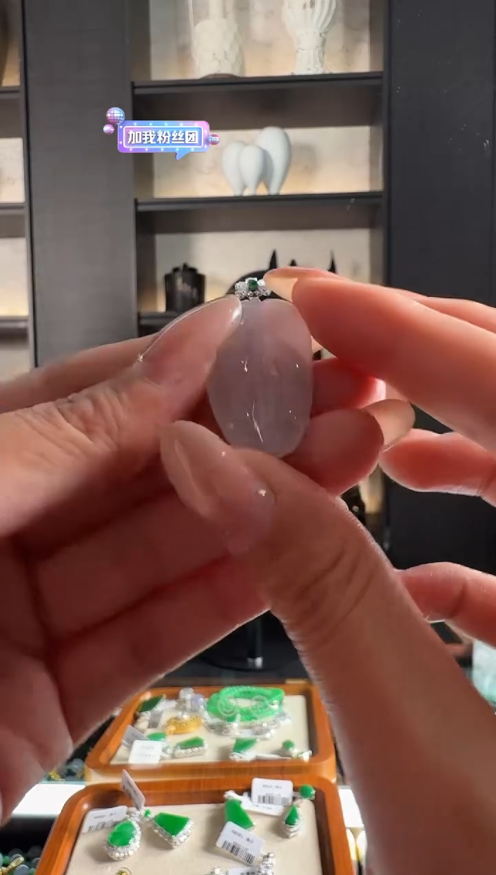 颈饰18K金镶嵌翡翠41