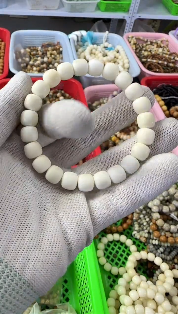 【闪购商品】白玉菩提手串10*白色南椰子单圈