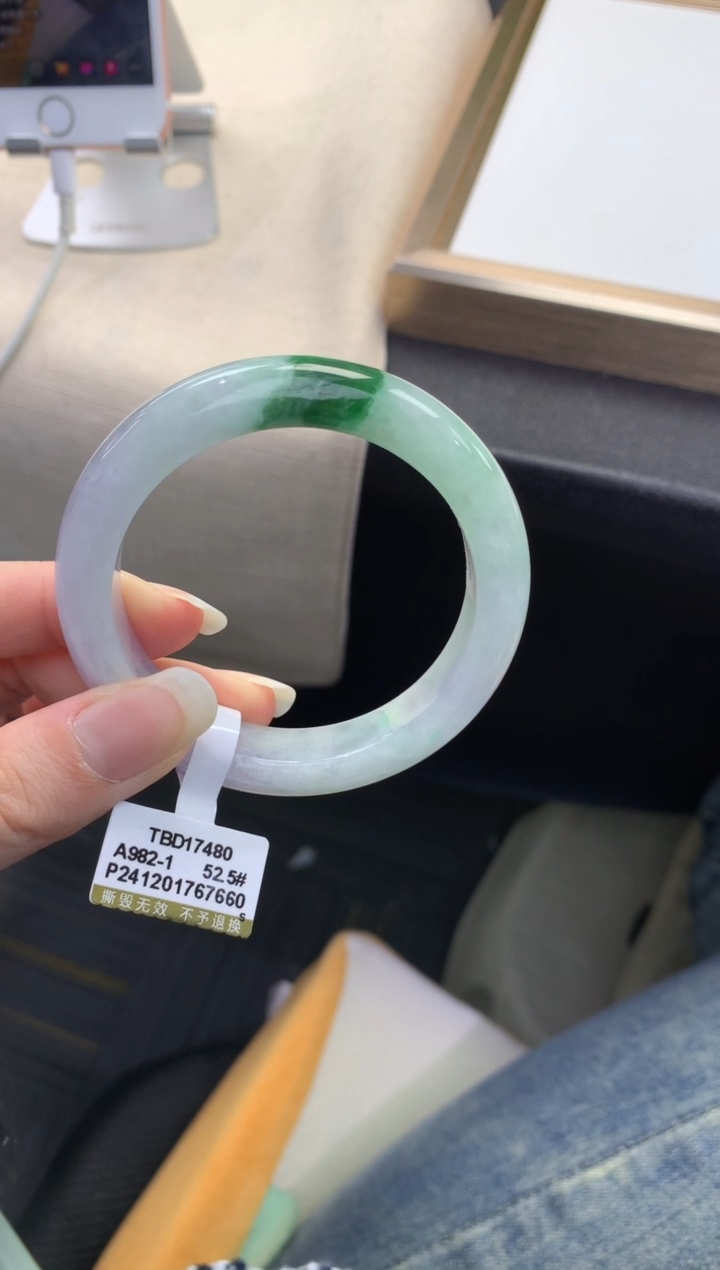 【闪购商品】翡翠手镯未镶嵌..........