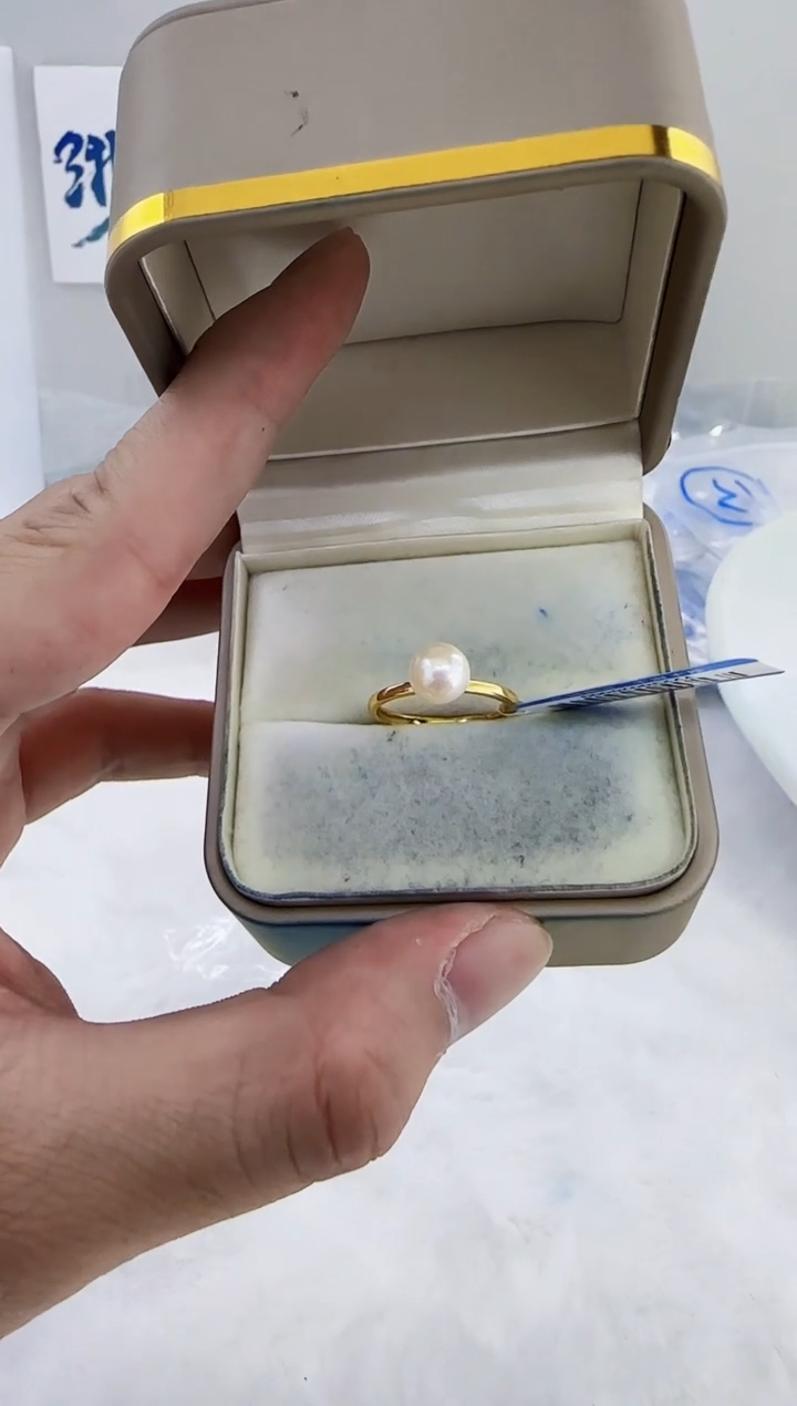 银S925镶嵌海水珍珠DA羽皇金戒指 y223