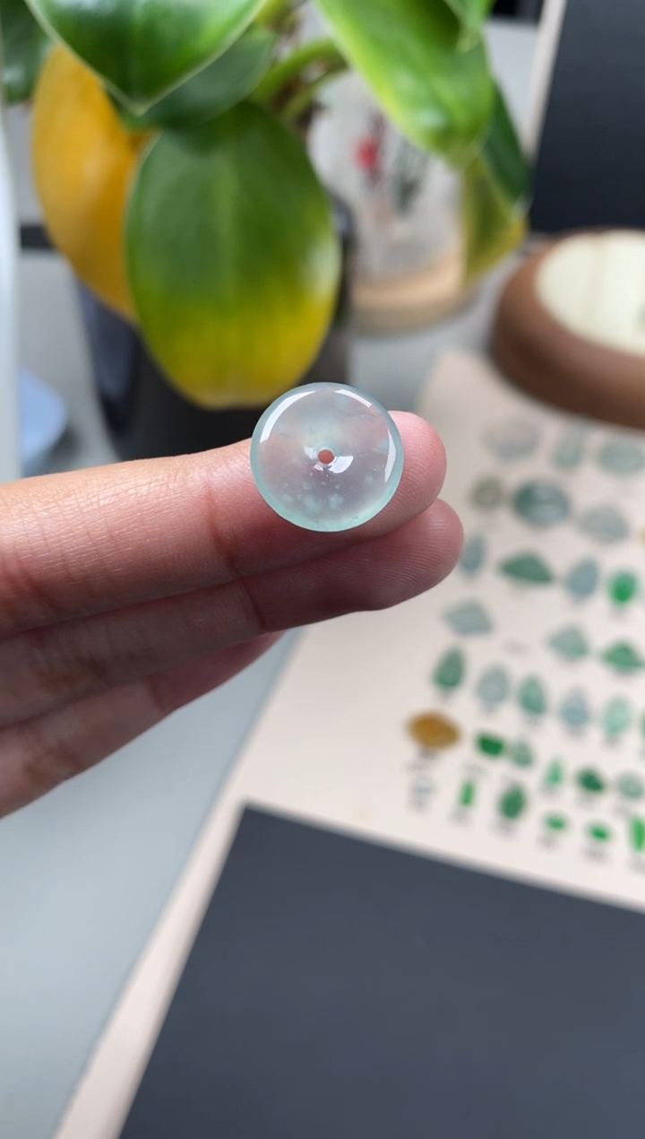 【闪购商品】翡翠颈饰未镶嵌翡翠冰种平安扣