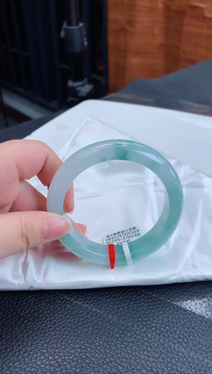 【闪购商品】翡翠手镯未镶嵌缅甸天然翡翠A货手镯