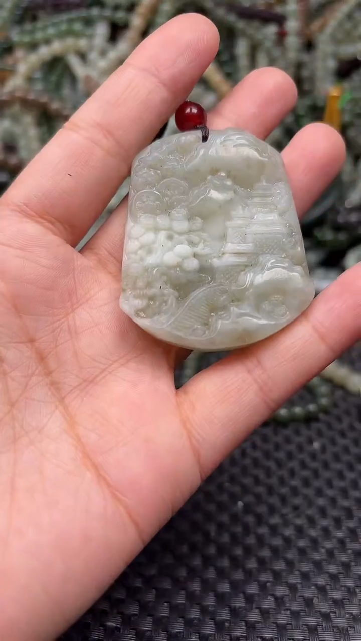 颈饰未镶嵌和田玉1