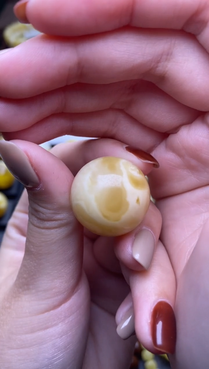 【闪购商品】琥珀裸石未镶嵌大小姐珠宝严选147