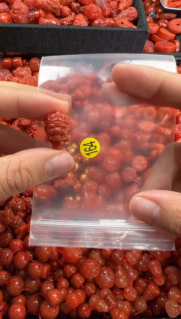 【闪购商品】南红玛瑙颈饰未镶嵌1