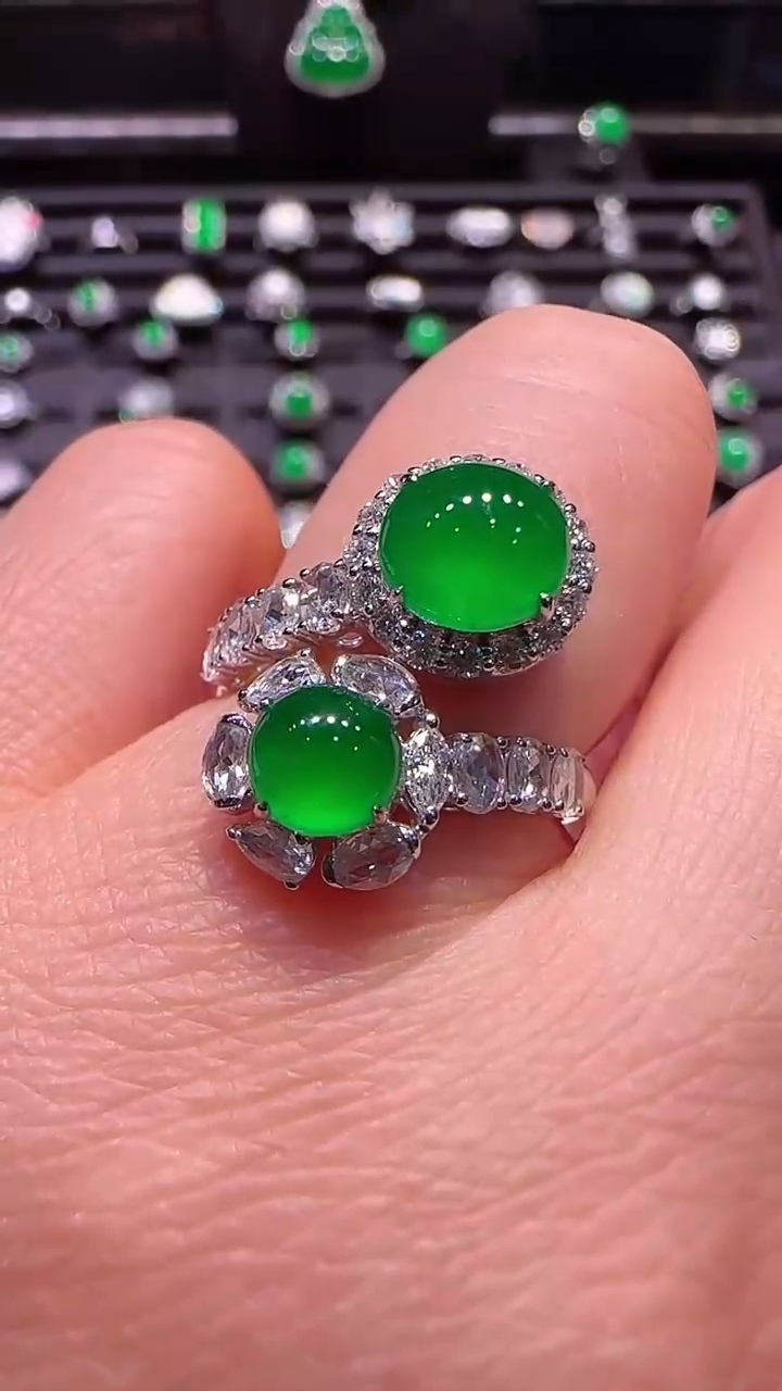 【闪购商品】翡翠戒指18K金镶嵌戒指