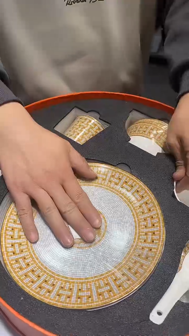 瓷片生活的本意就是开心@@1