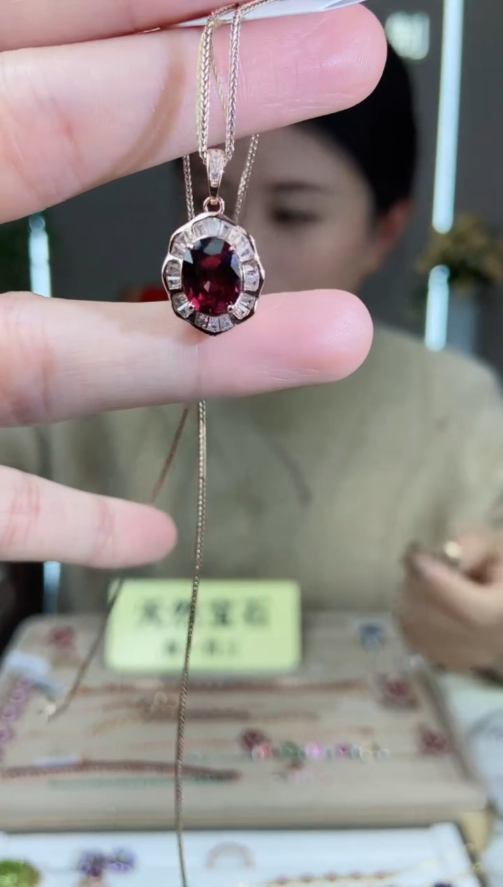 【闪购商品】石榴石颈饰银S925镶嵌颈饰