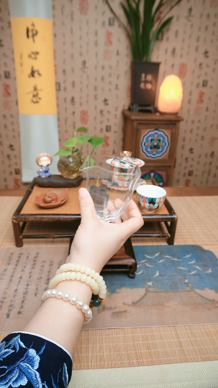 【闪购商品】玻璃六角公杯玻璃六角公杯