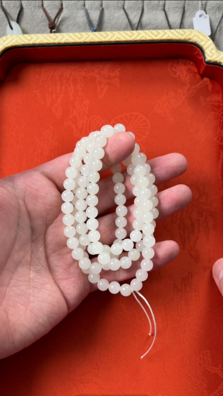 【闪购商品】和田玉珠串未镶嵌新疆且末料8mm圆珠108手串