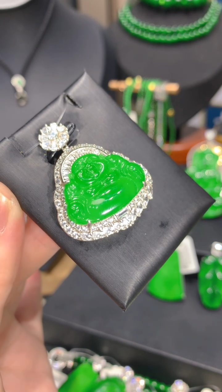 颈饰银S925镶嵌翡翠26 一季