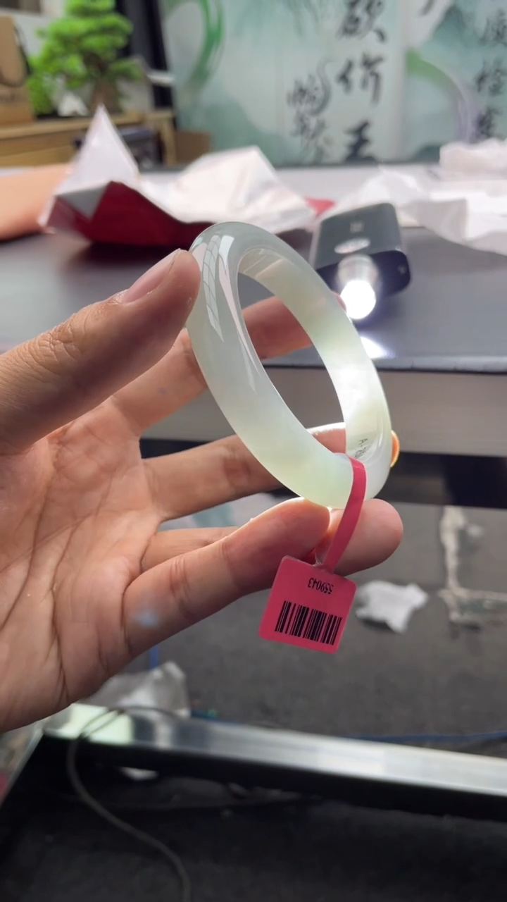 【闪购商品】翡翠未镶嵌手镯9翡翠手镯