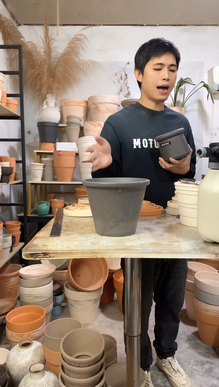 瑕疵无售后20*16黑陶 1盆无托