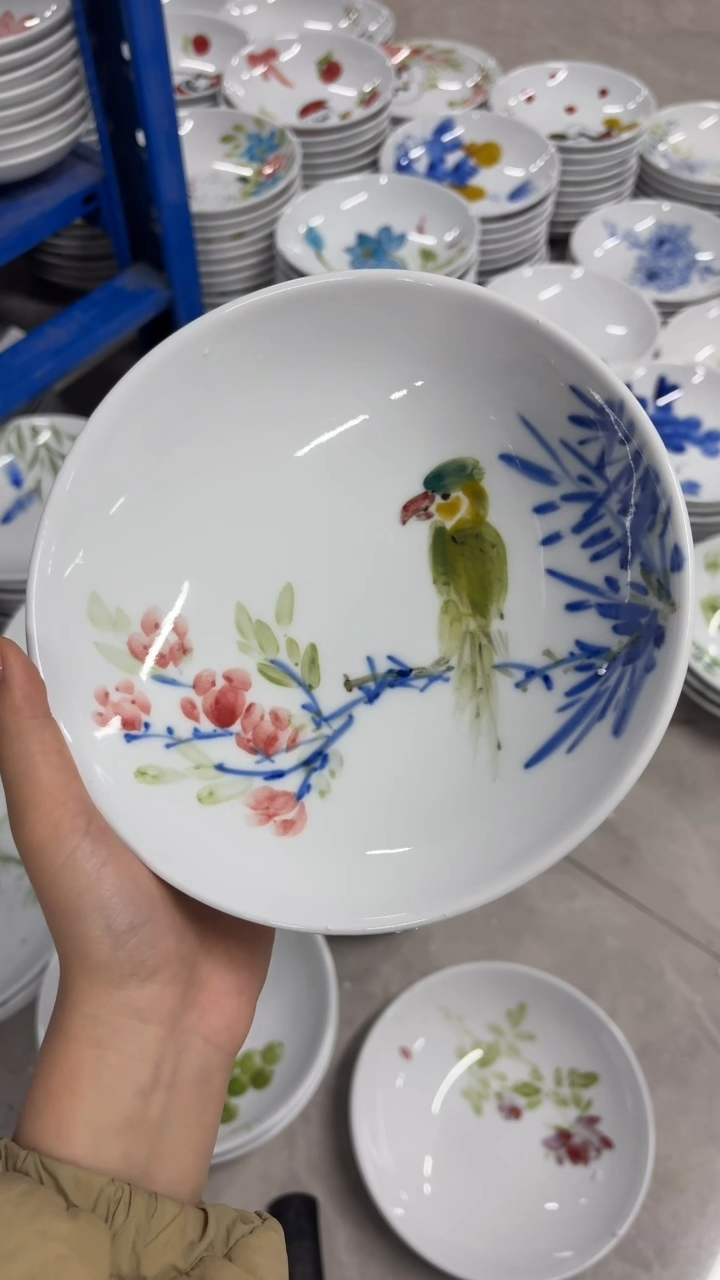 景德镇手绘釉中彩（食品级）圆深盘