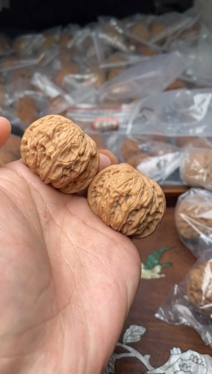 【闪购商品】文玩核桃把件A67号39尺磨盘.团