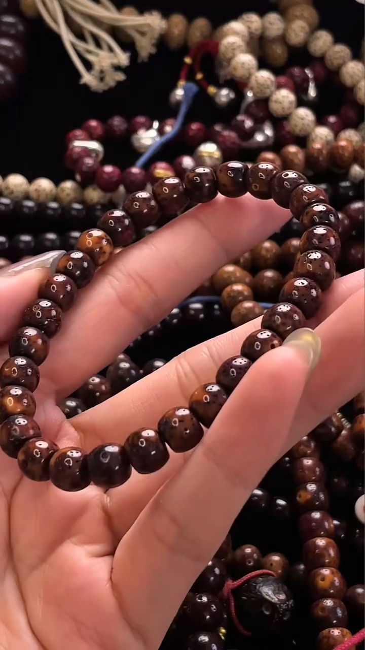 手串星月菩提精工级中珀花皮鼓珠直切8*7手串（B）