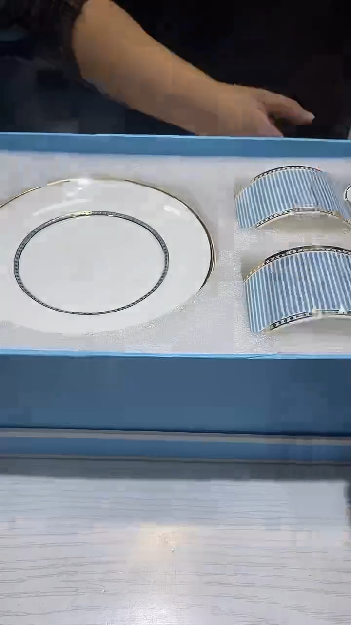 瓷片生活的本意就是开心@@1