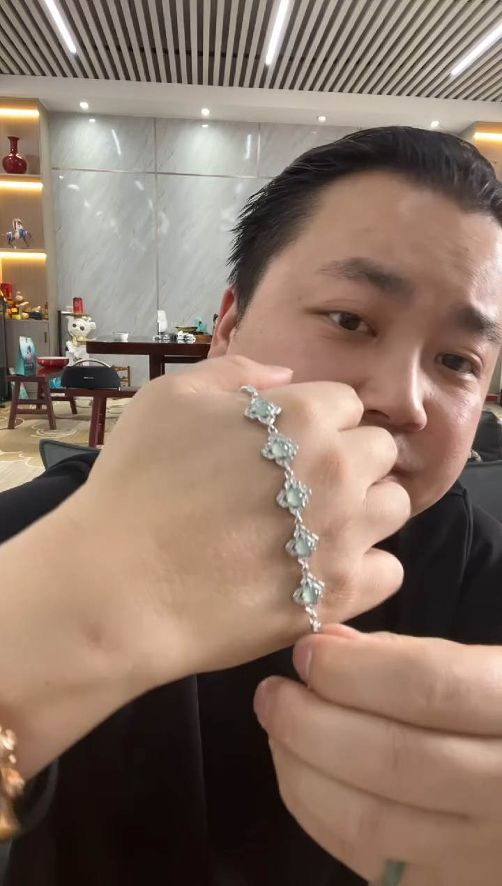 【闪购商品】翡翠手链未镶嵌手链