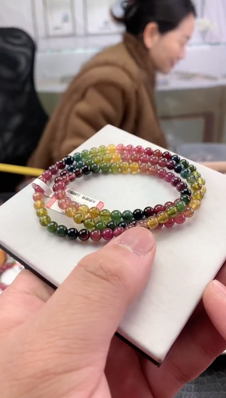 【闪购商品】碧玺手串未镶嵌多样性发一条
