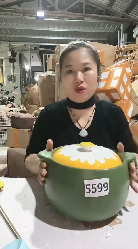 陶5599明显瑕疵绿色大肚锅