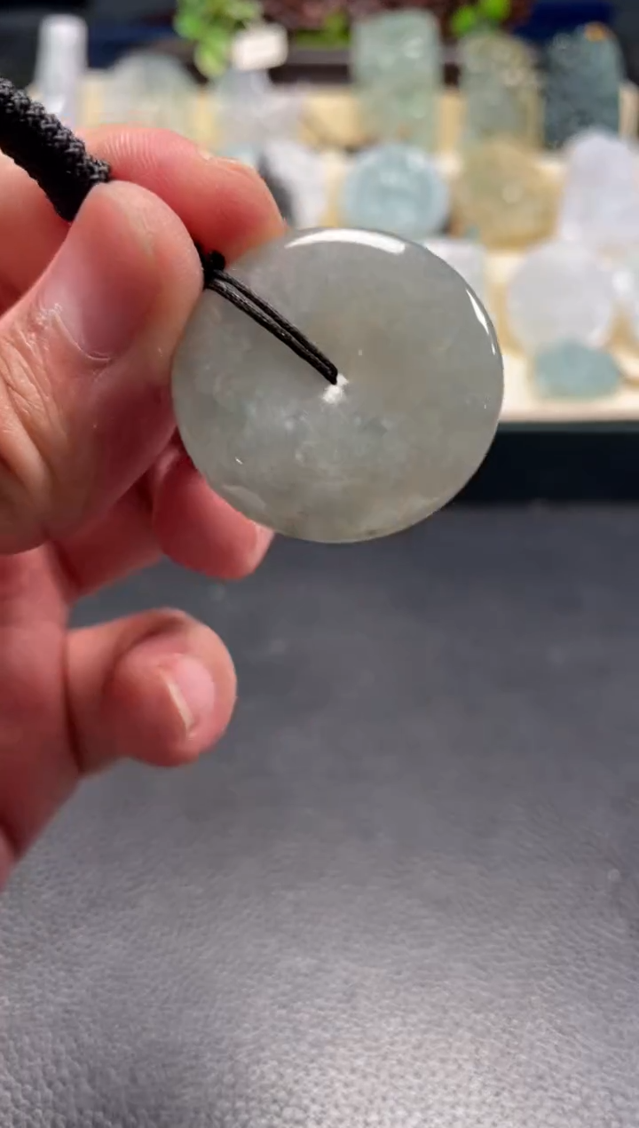 颈饰未镶嵌翡翠12/23/136