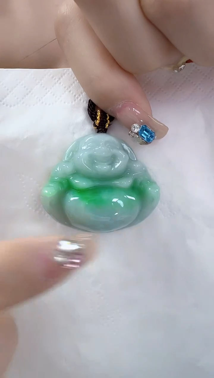 颈饰未镶嵌翡翠孤品佛公   宽38高31厚12