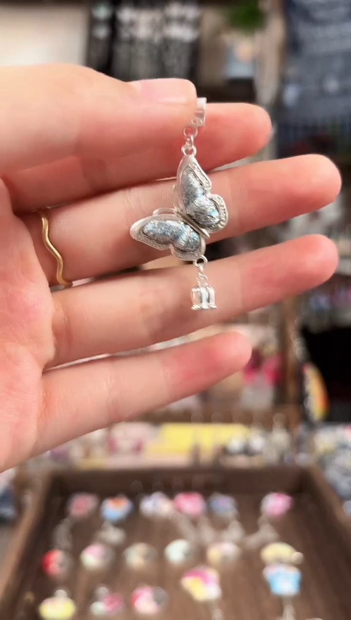 织绣民族风非遗老绣饰品422