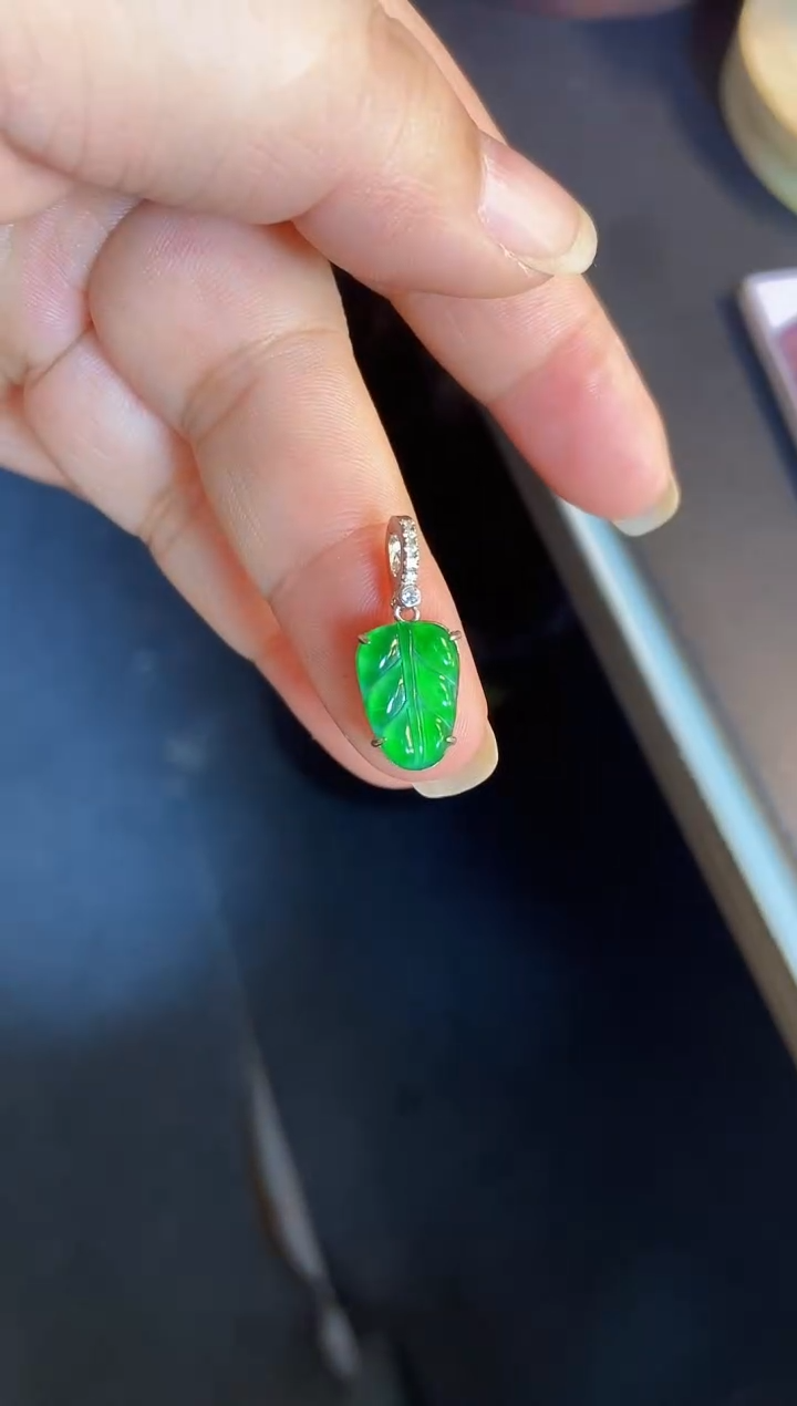 吊坠(不含链)银S925镶嵌翡翠1