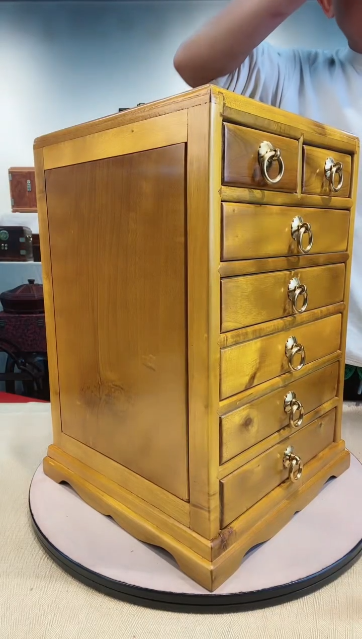 【闪购商品】金丝楠木雕金丝楠小叶桢楠外独板素面七斗柜