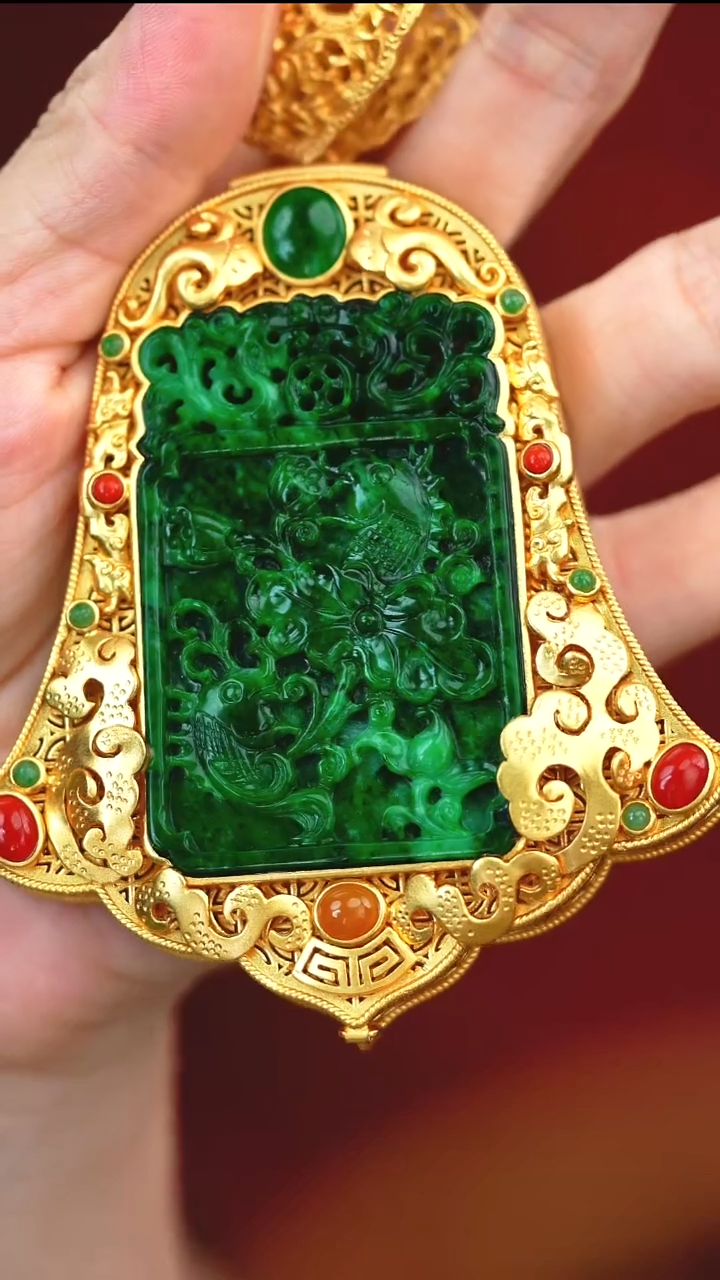 吊坠(不含链)银S925镶嵌翡翠五****珠新款