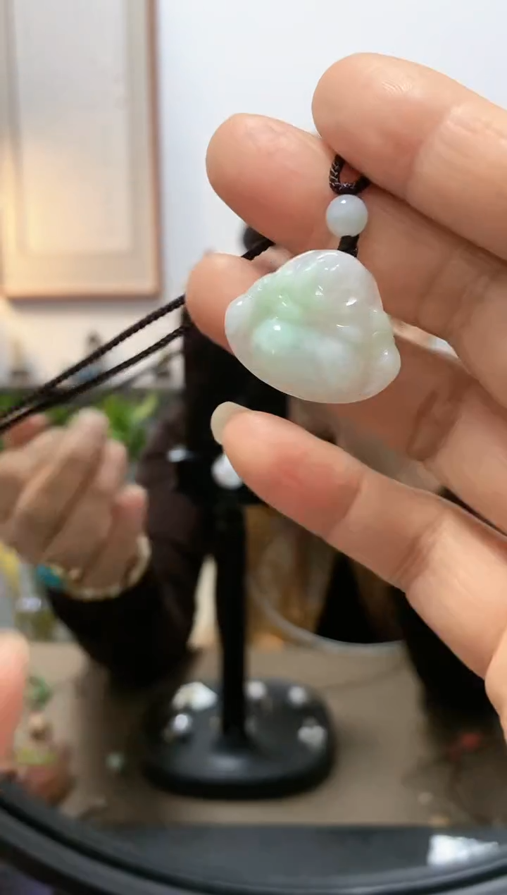 【闪购商品】翡翠颈饰未镶嵌吊坠