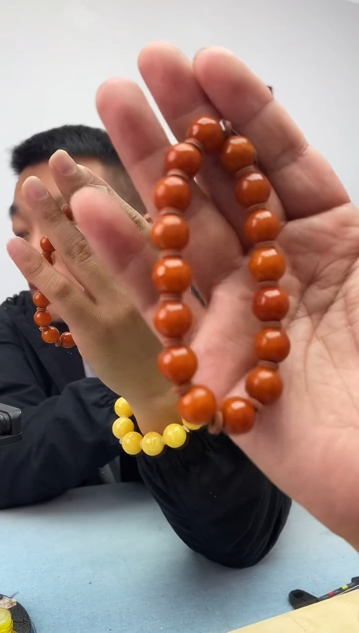 琥珀未镶嵌珠宝奇石中****科假一罚十，多样性发一件0