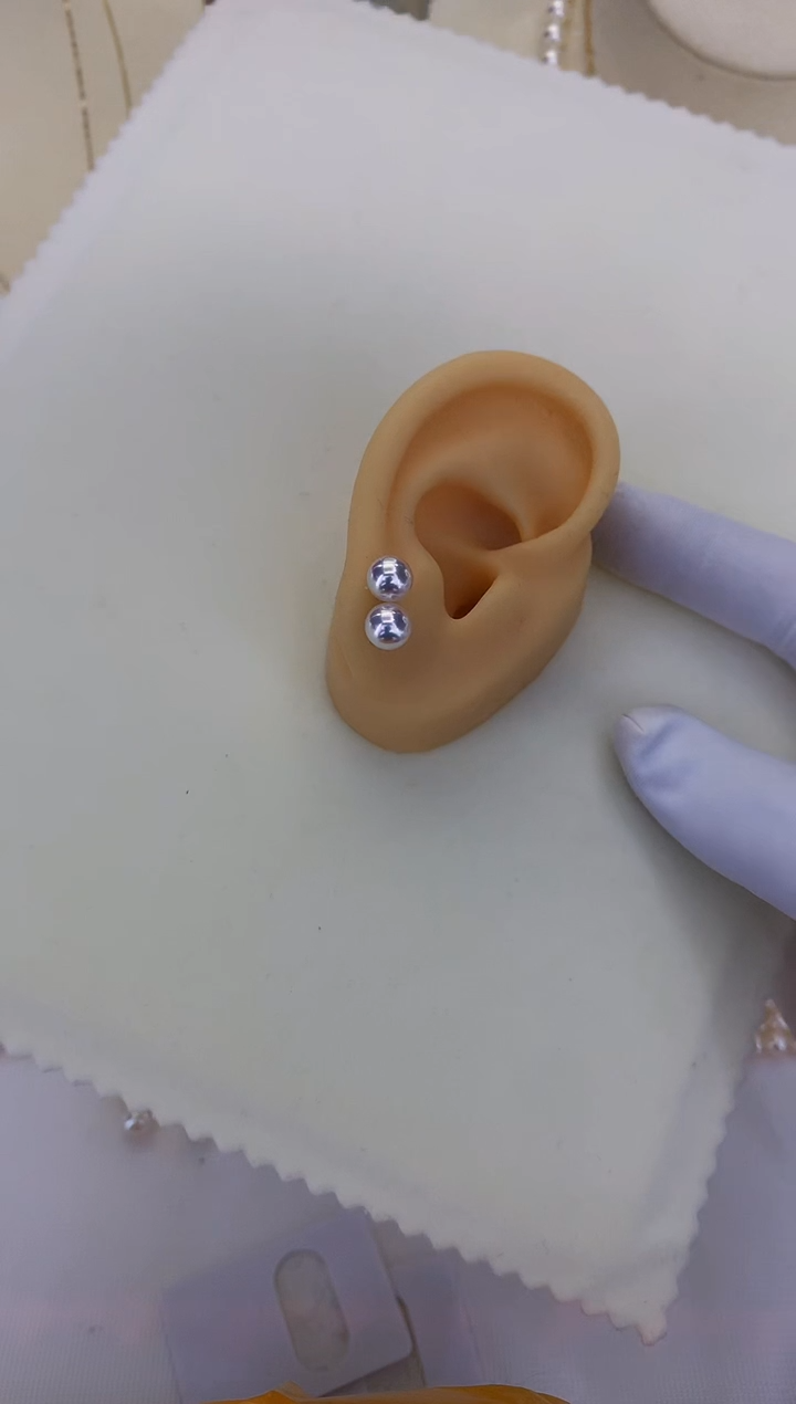 18K金镶嵌DA海水珍珠 GD003 6-7 素钉定制