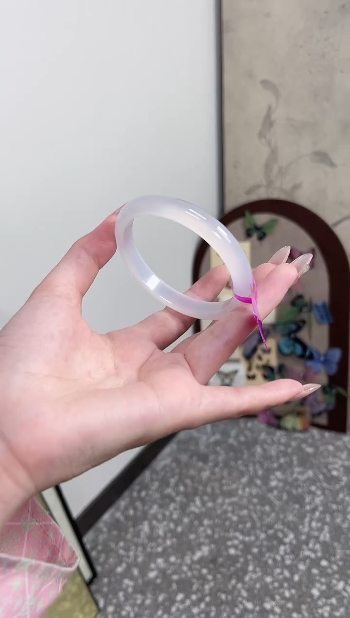 【闪购商品】玛瑙/玉髓手镯未镶嵌62圈 需要包容