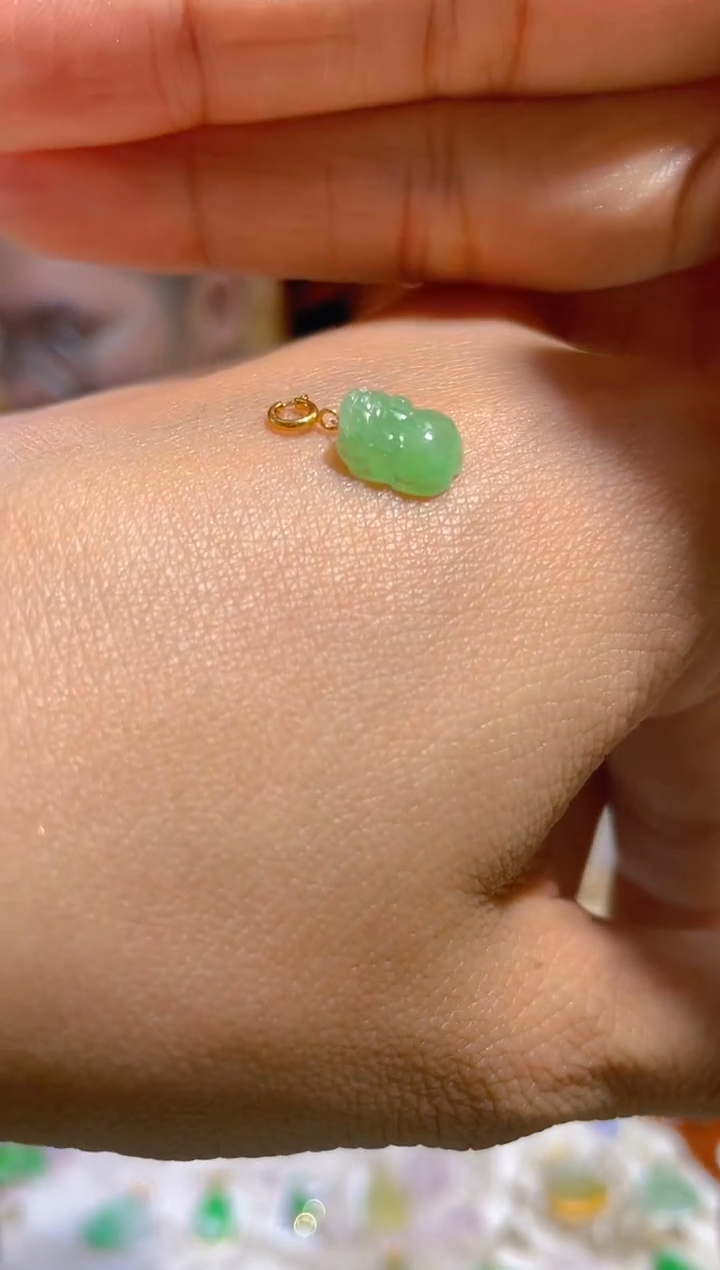 【闪购商品】翡翠颈饰18K金镶嵌假一赔三