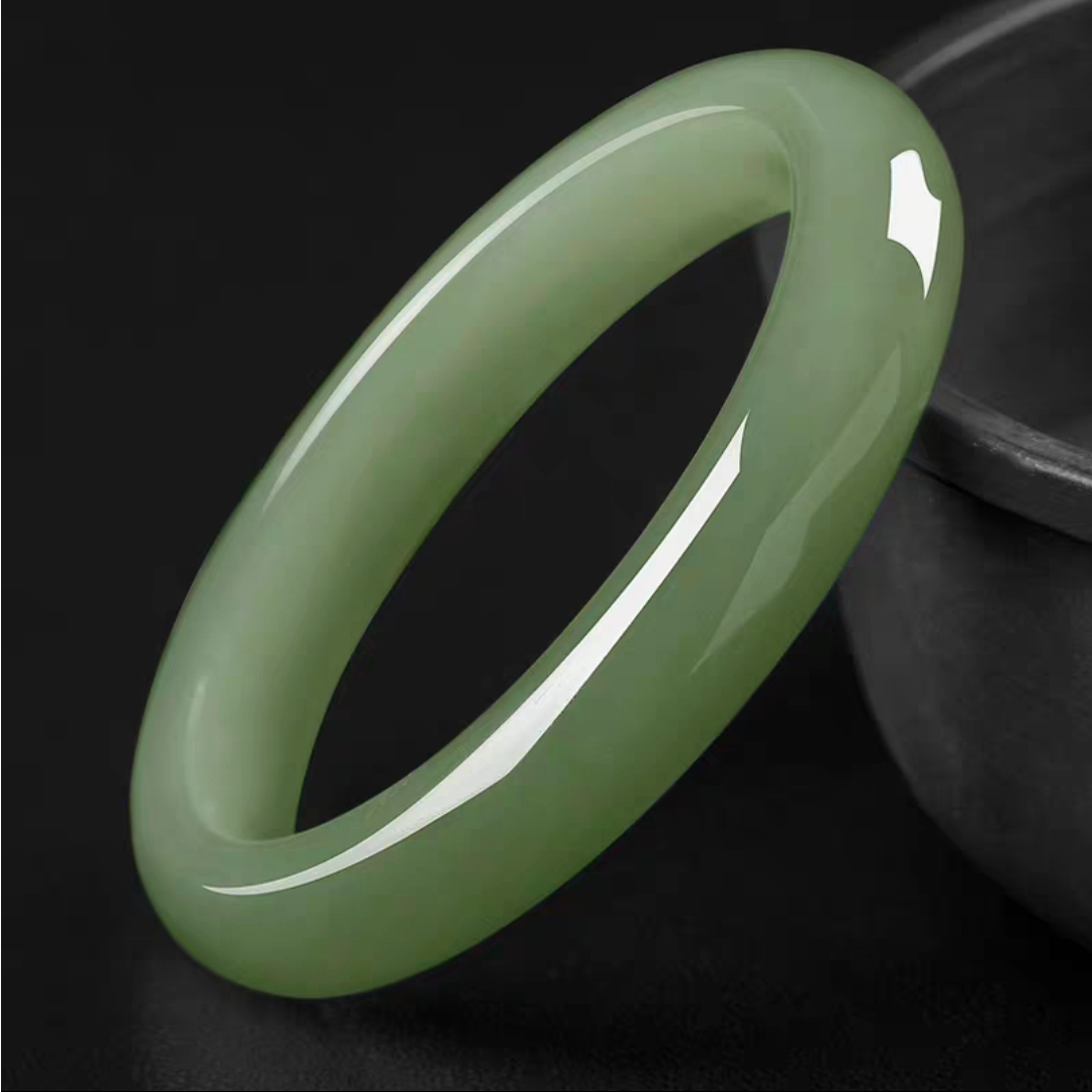 天然绿玉髓手镯高级感时尚送妈妈女友礼物