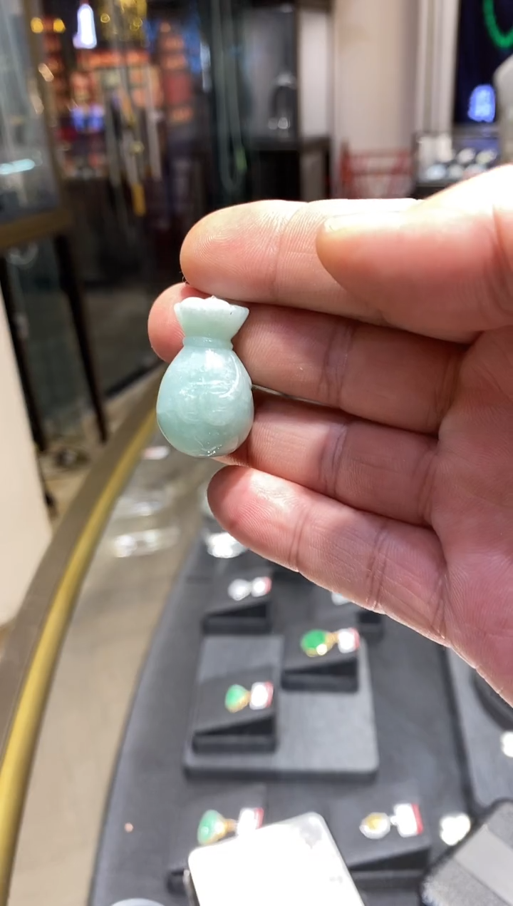 【闪购商品】翡翠颈饰未镶嵌亏米福利