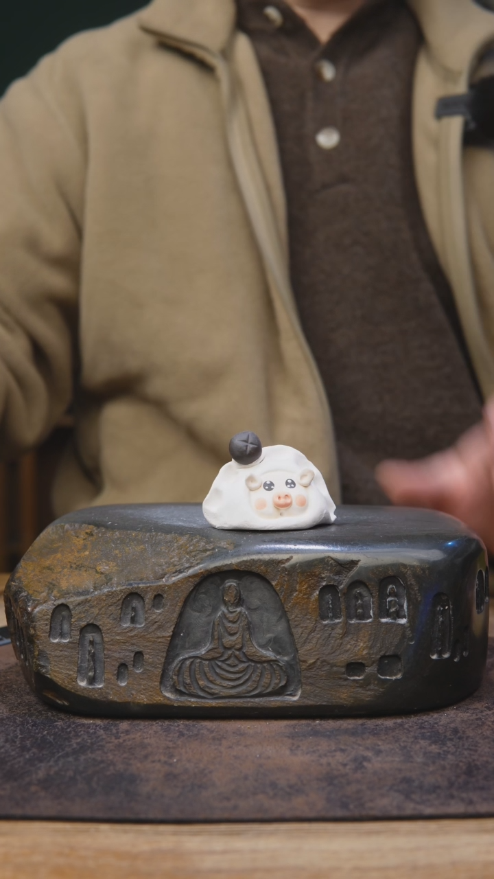 【闪购商品】陶瓷同款猪头110香菇饺子