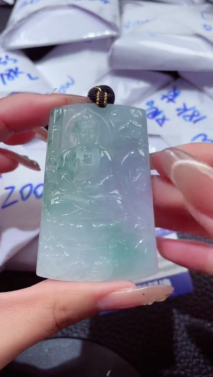 颈饰未镶嵌翡翠00000