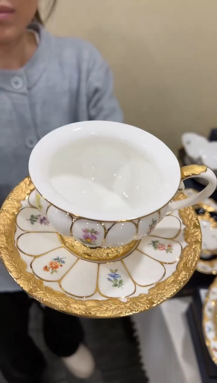 【闪购商品】杯H465--------------