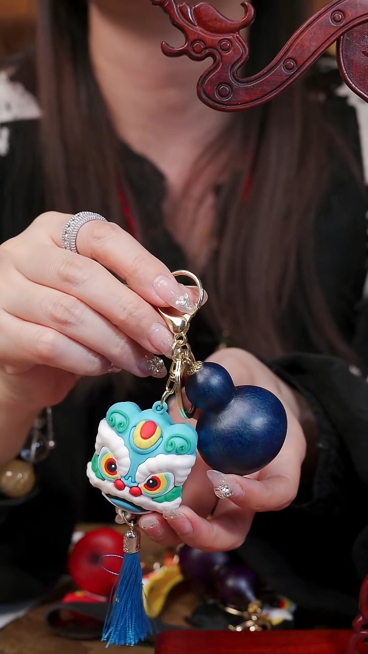 95漆艺工艺小葫芦16.8