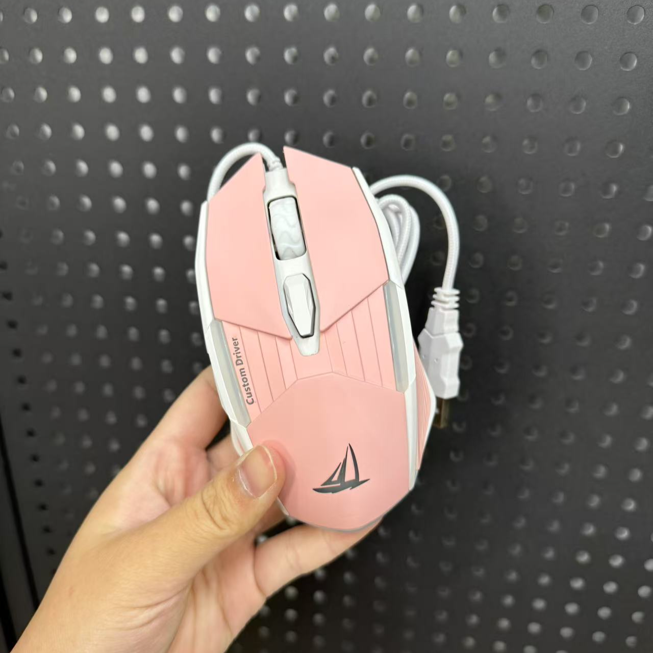 准新品 其他 全新  一帆风顺有线发光鼠标有声按键（直播专属）