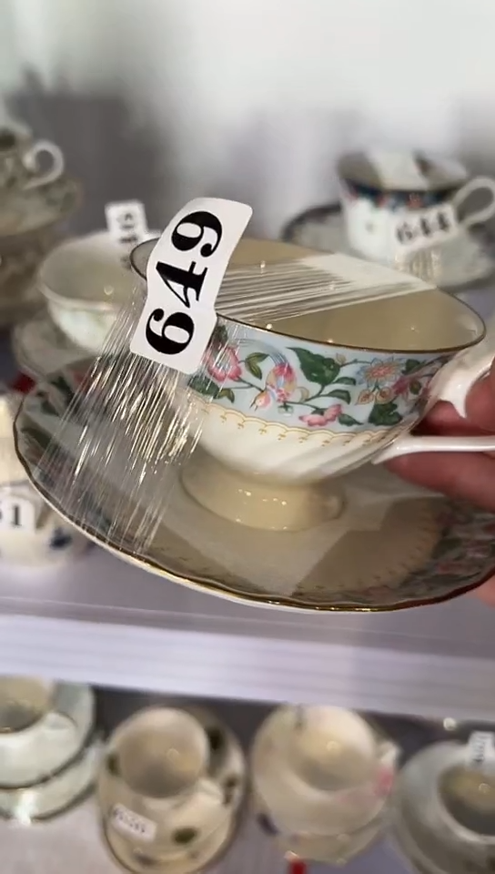 【闪购商品】中古回流瓷器好看。谨慎参拍