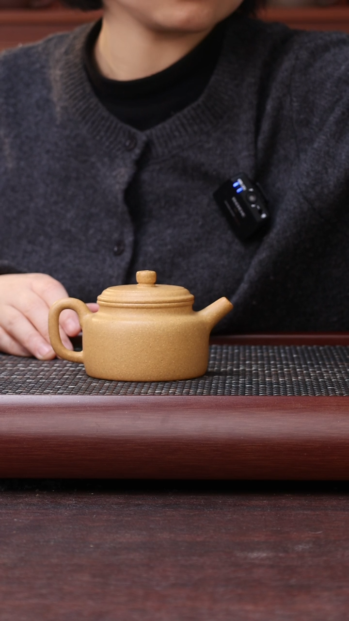 【闪购商品】紫砂茶杯黄金段德中