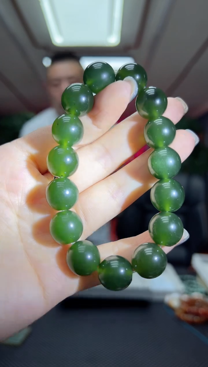 【闪购商品】岫玉手串未镶嵌多样性发货其中发一