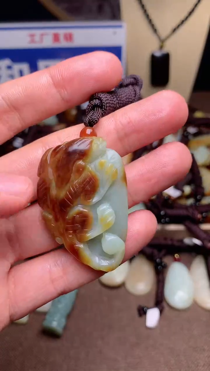 【闪购商品】和田玉颈饰未镶嵌1