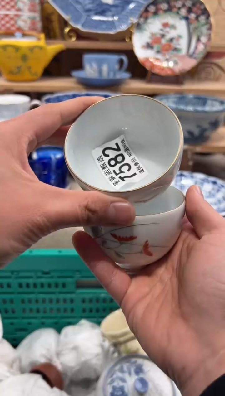 瓷片霓*瓷片------T582