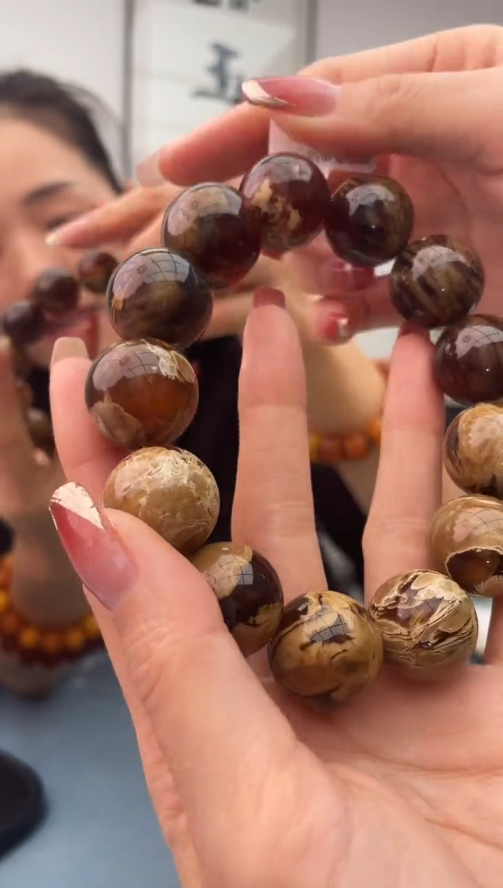 【闪购商品】琥珀珠宝奇石未镶嵌，假一罚十058.20